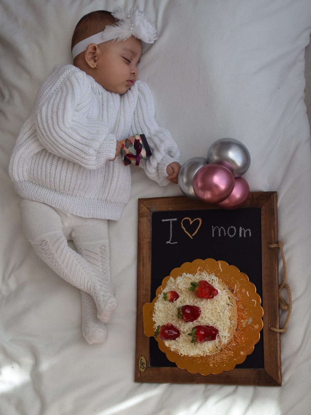 تخته سیاه فانتزی ماهلین جلیلوند