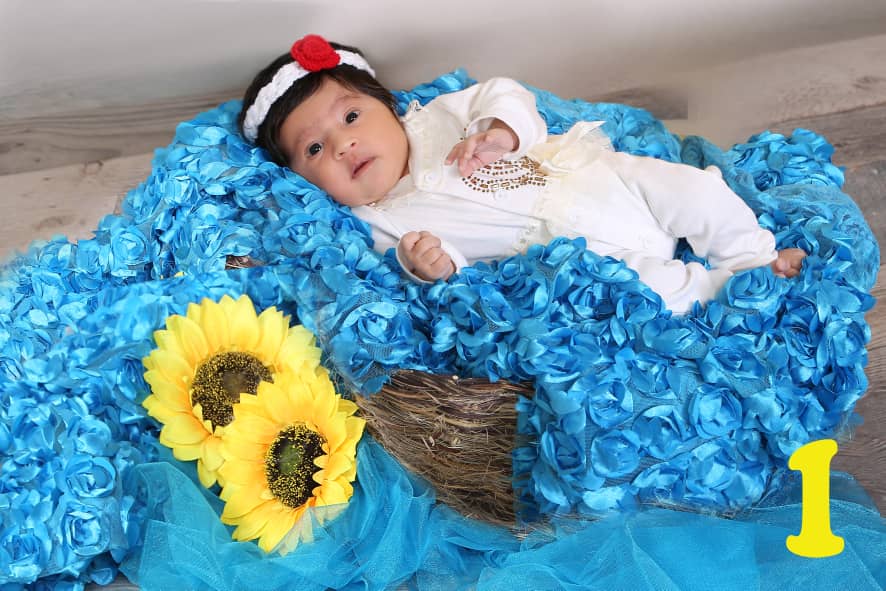 یک ماهگی نوزاد النا اکبری