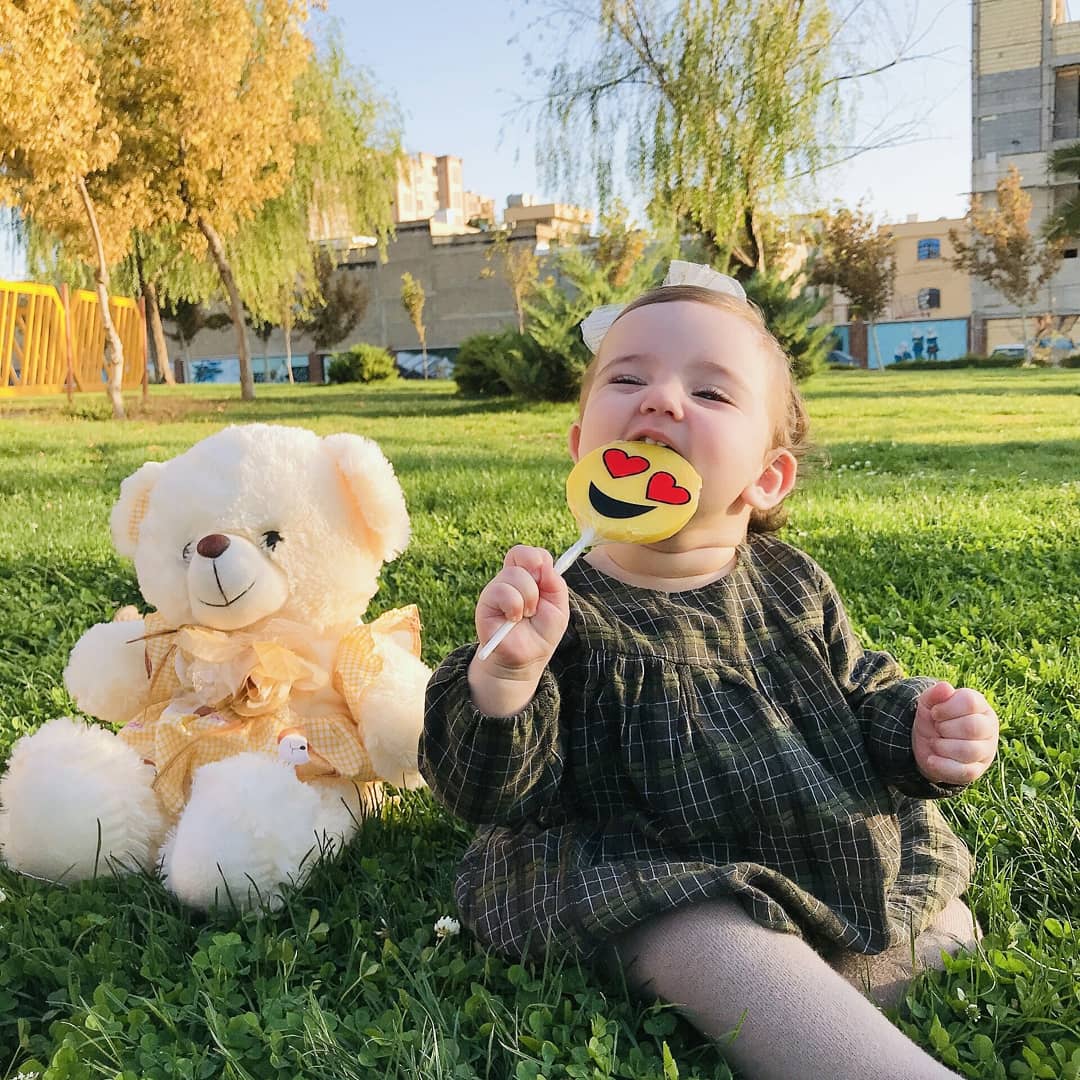 دوازده ماهگی نوزاد گیسو کریمی