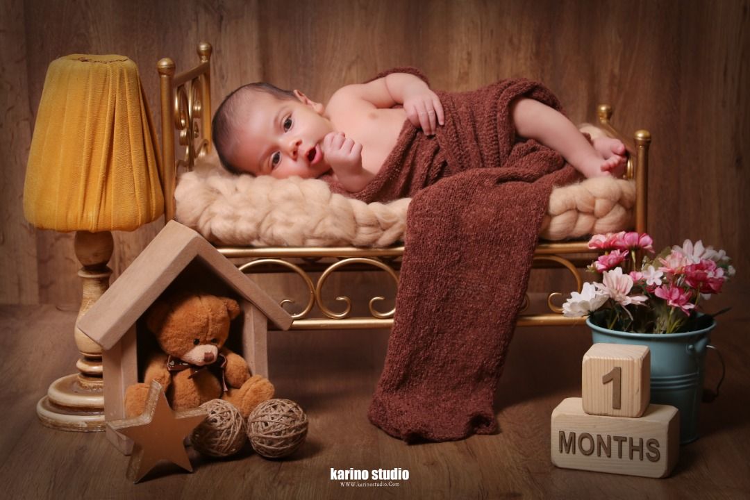 یک ماهگی نوزاد آیین پورحسن