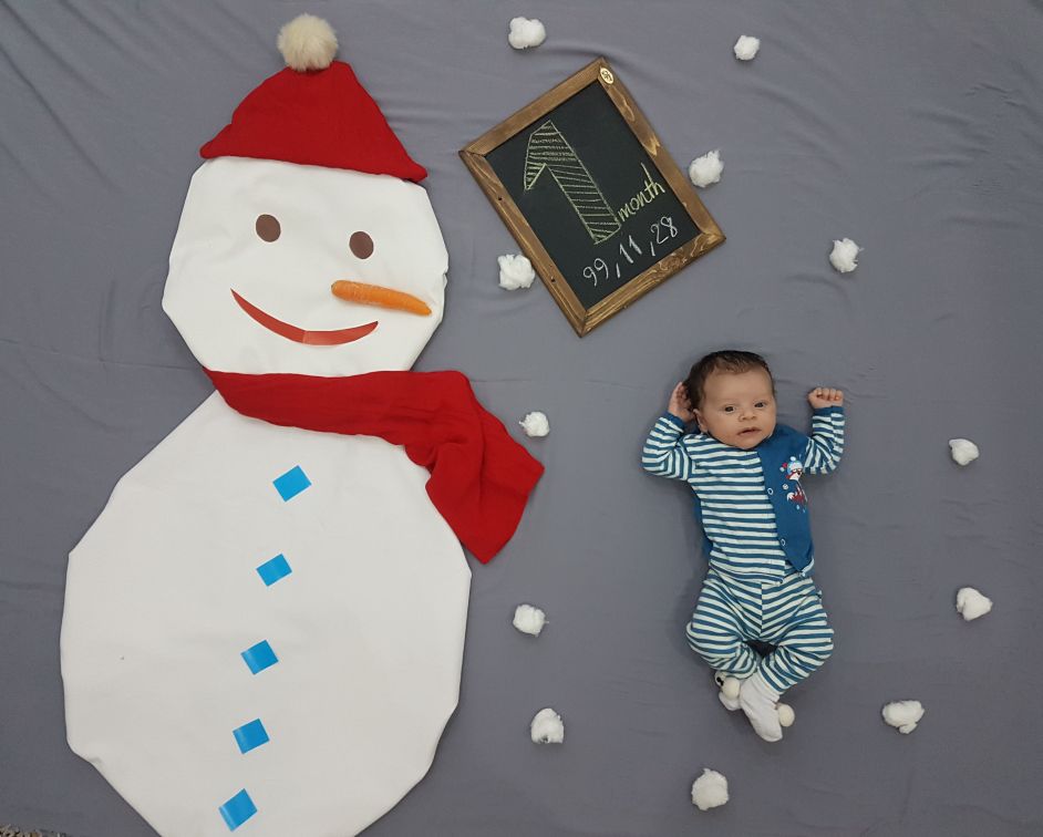 تم عکس زمستانی نوزاد اهورا وثوق