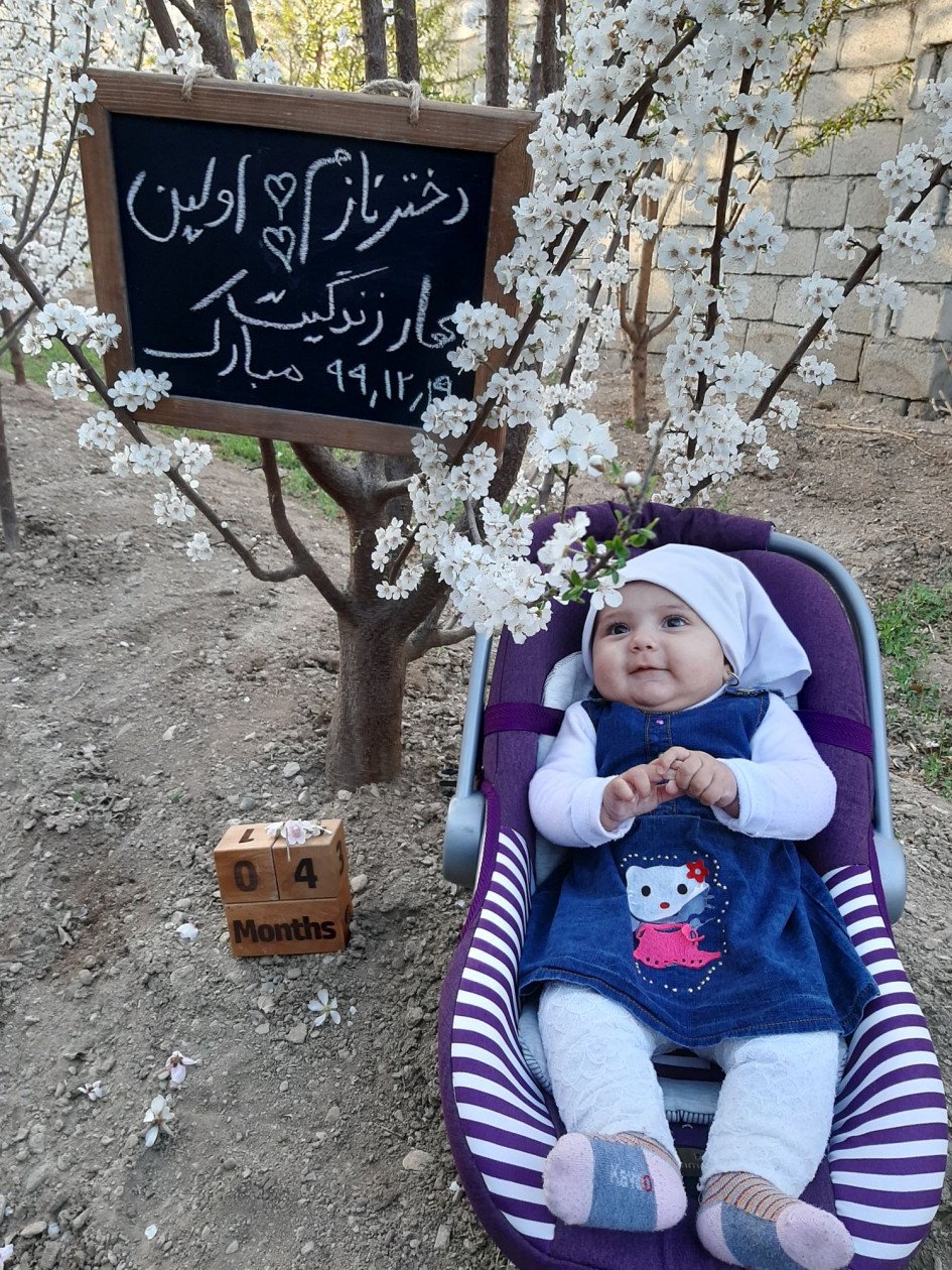 تم عکس بهاری کودک یلدا عمو قنبری