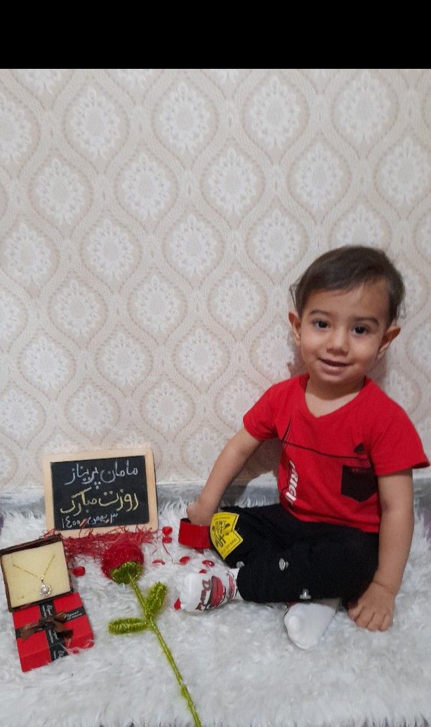 روز-مادر ارشام دهقان