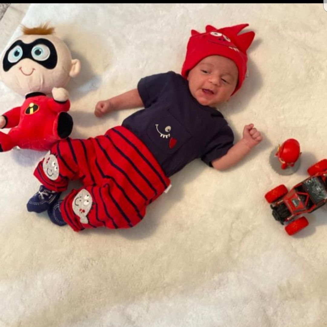 متولد شدن نوزاد barsam haghshenas