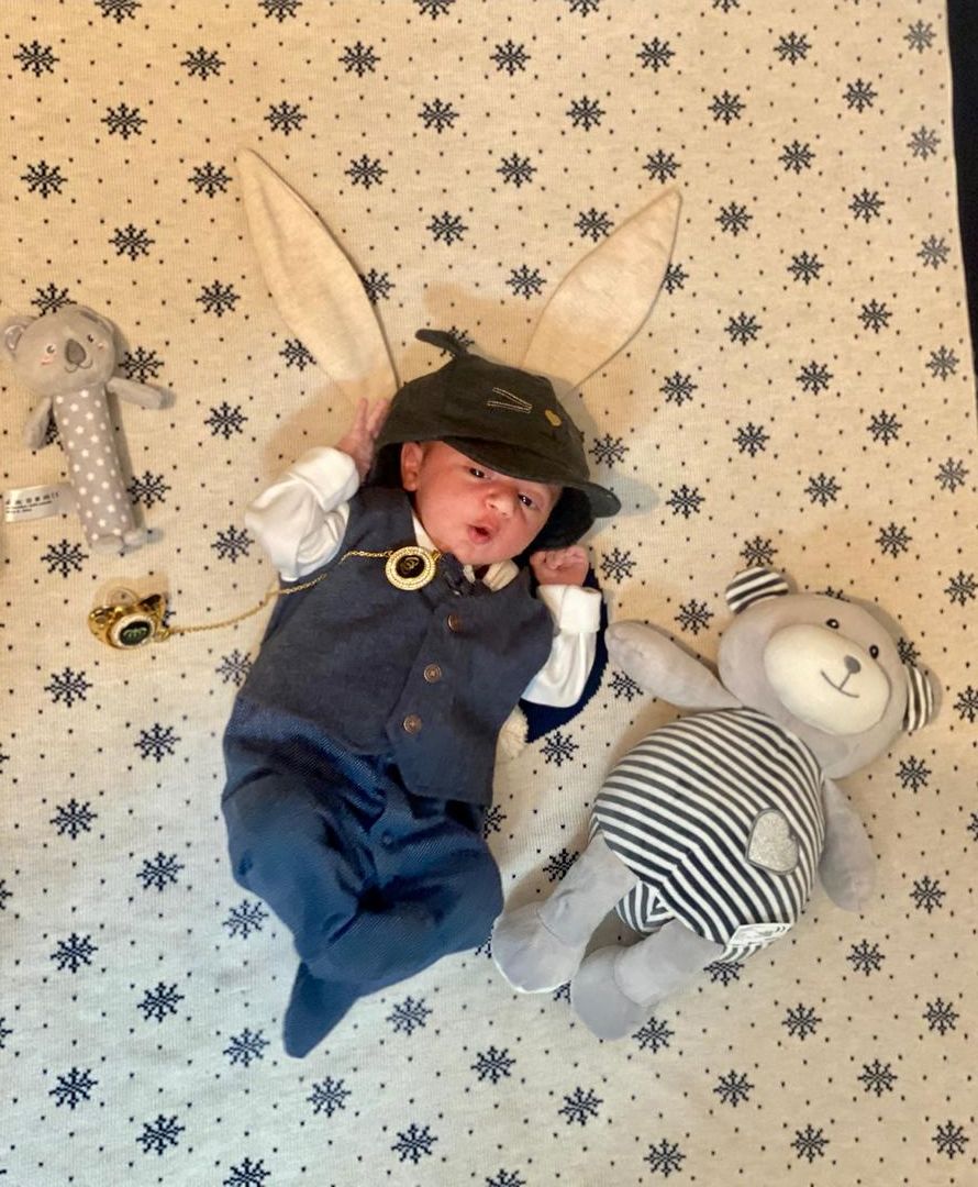 متولد شدن نوزاد barsam haghshenas