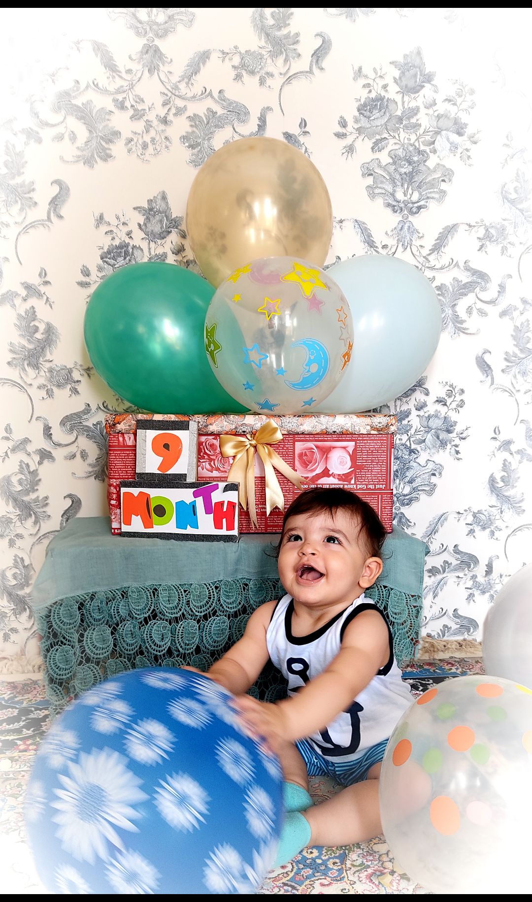 جشن ولنتاین کودک محمد طه صادقی