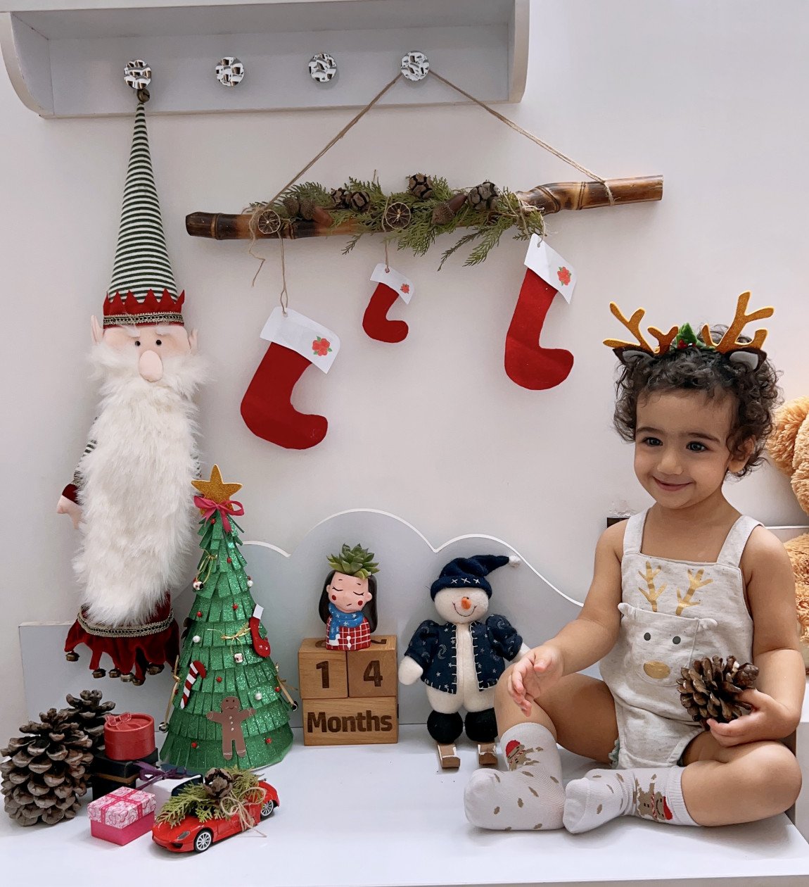 جشن کریسمس کودک دلوین قلی نژاد