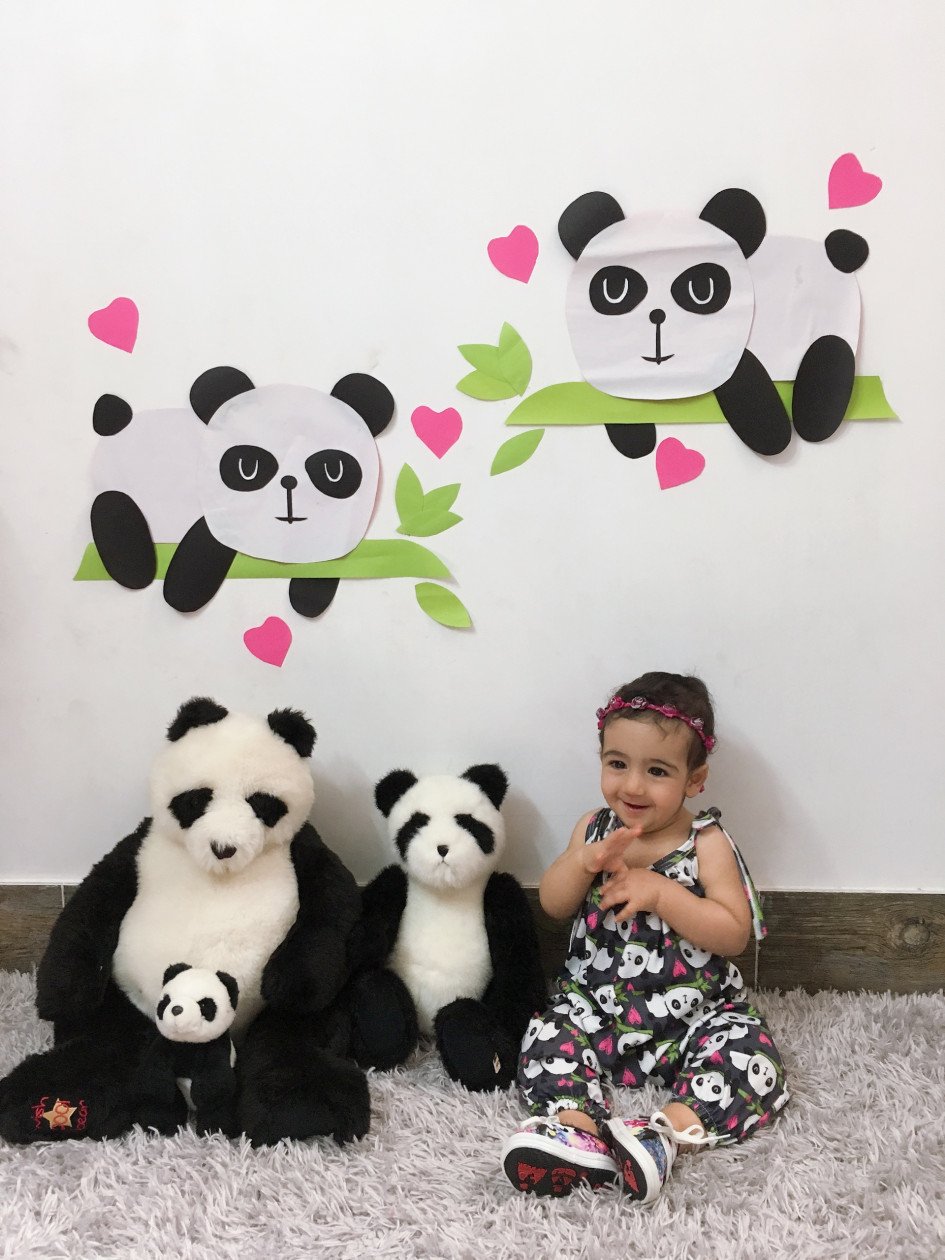 هشت ماهگی نوزاد دلوین قلی نژاد