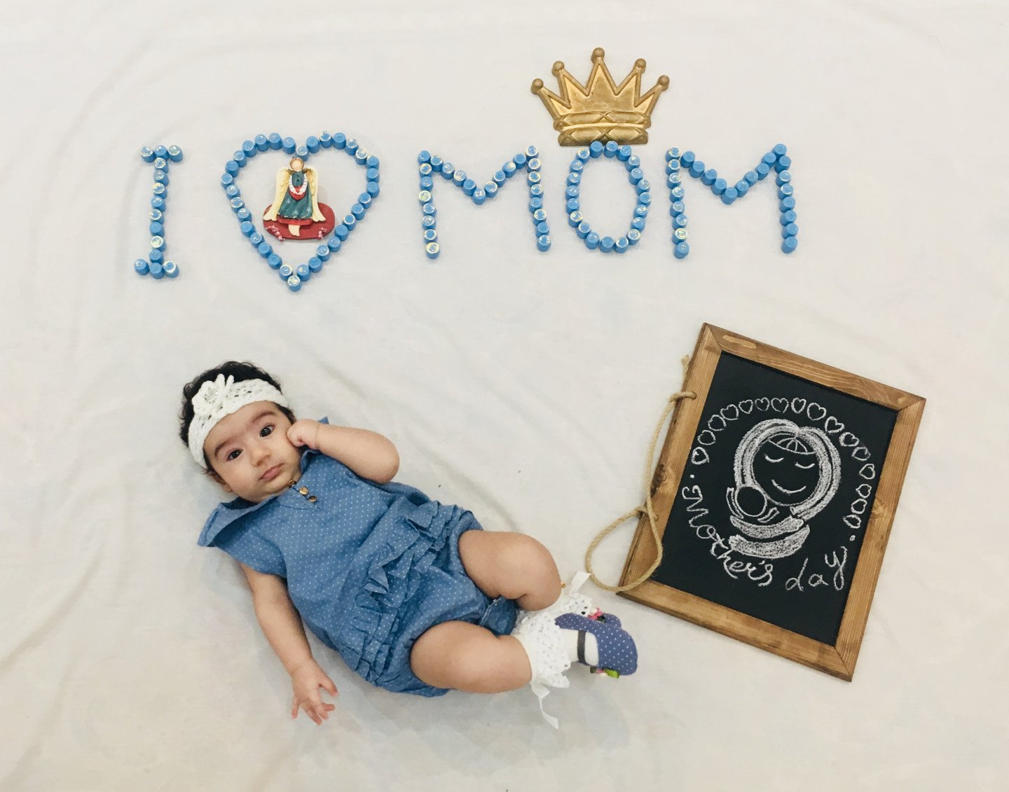 عکس مادر و کودک دلوین قلی نژاد