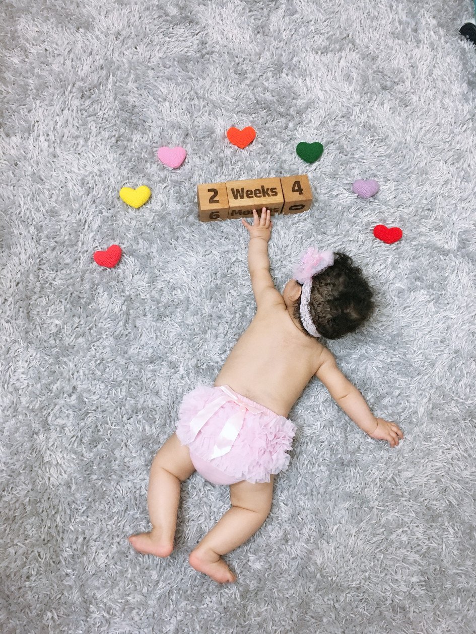 اولین نشستن نوزاد دلوین قلی نژاد