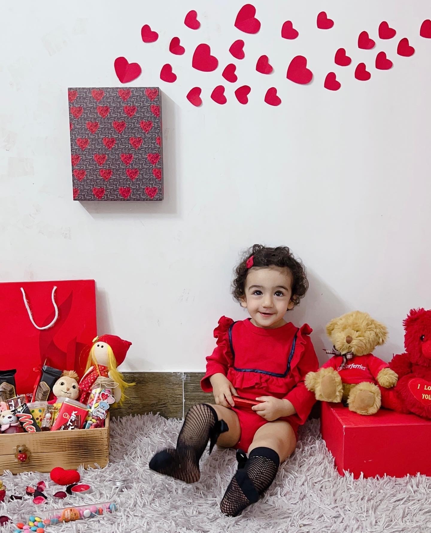 پانزده ماهگی کودک دلوین قلی نژاد