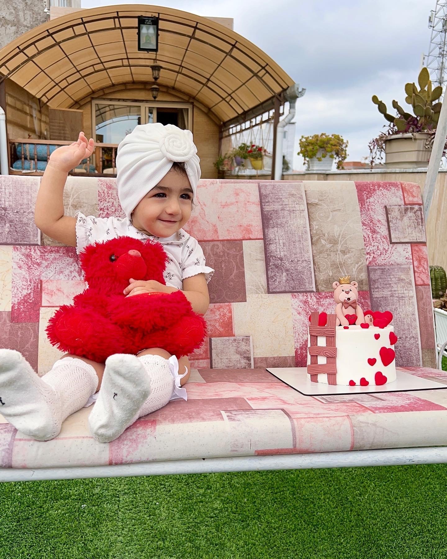 جشن ولنتاین کودک دلوین قلی نژاد