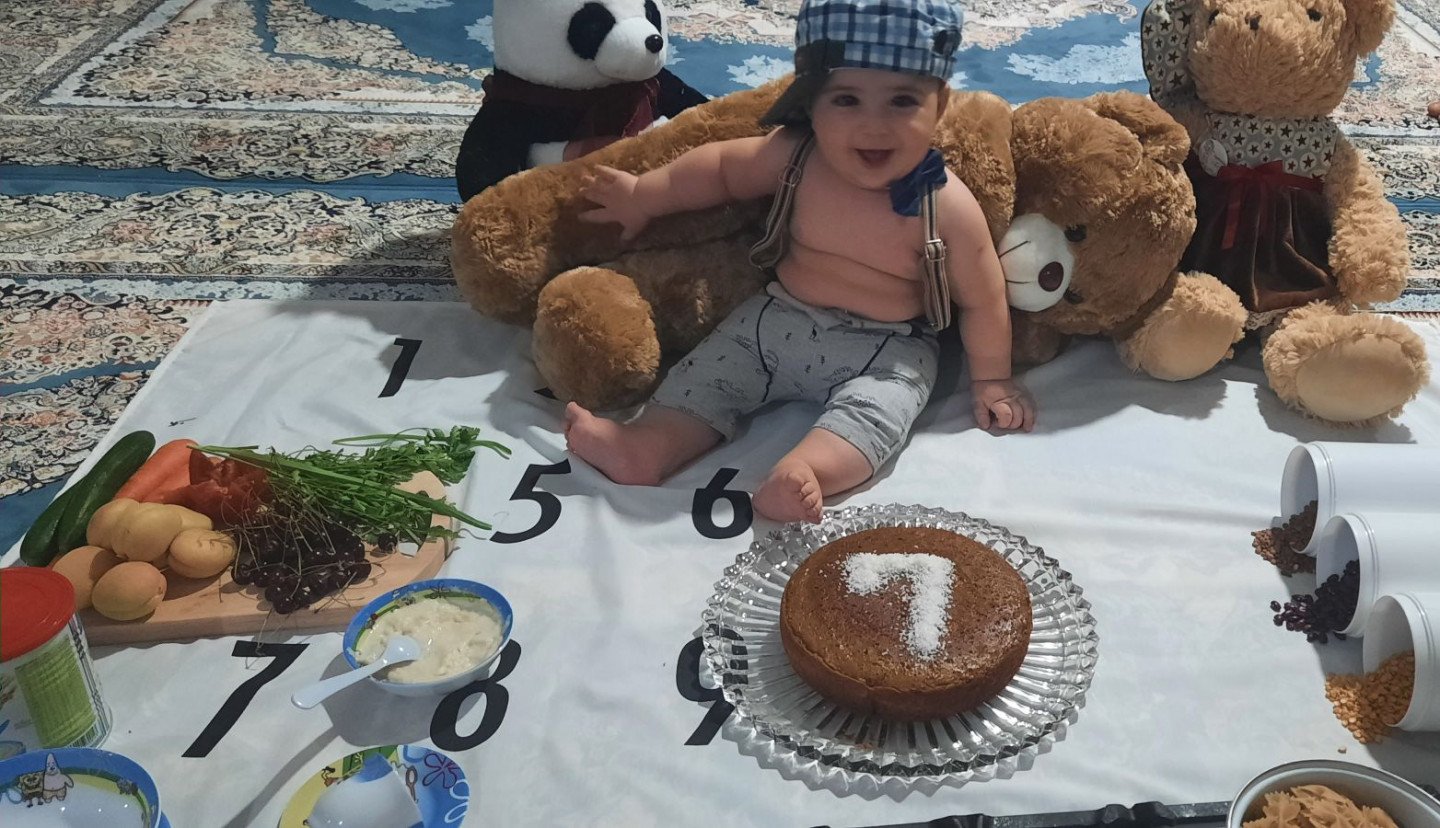 شروع غذای کمکی بنیامین محمدیان