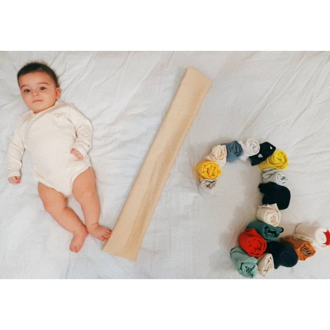 شش ماهگی نوزاد مانیار