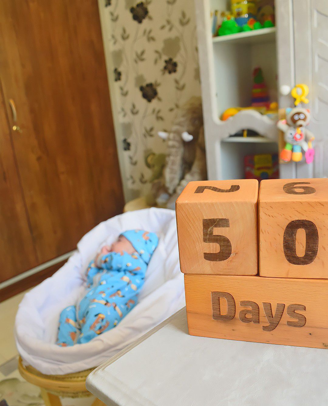 یک ماهگی نوزاد آدریَن شاپورجانی