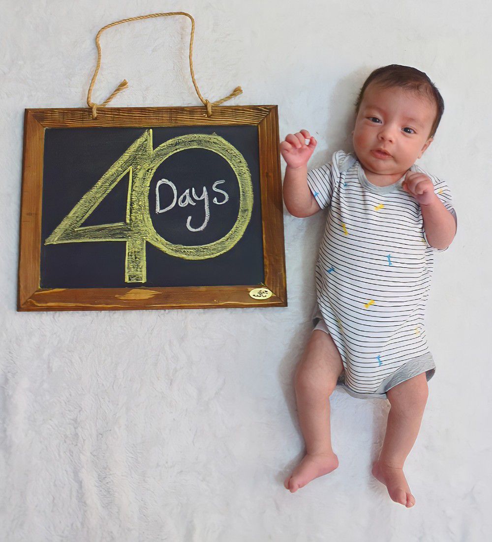 یک ماهگی نوزاد آدریَن شاپورجانی