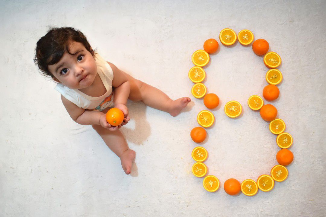 هشت ماهگی نوزاد آدریَن شاپورجانی