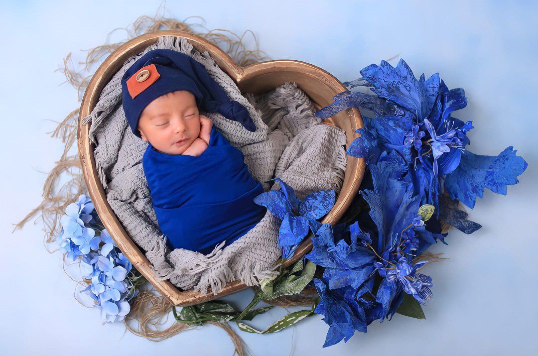 متولد شدن نوزاد آدریَن شاپورجانی