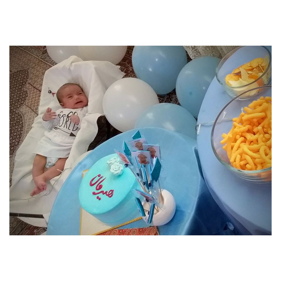 متولد شدن نوزاد هیرمان حسینی