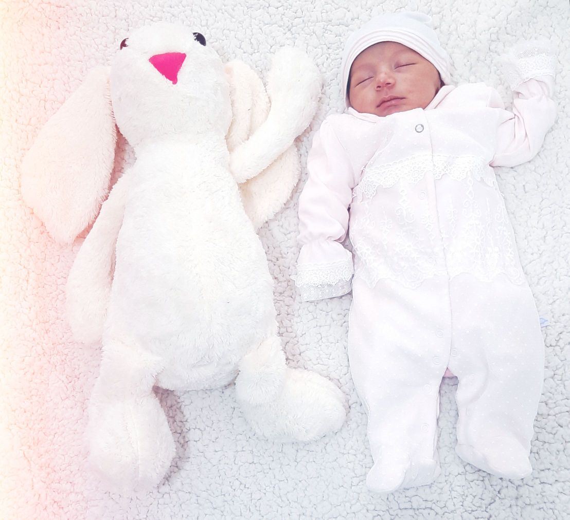 متولد شدن نوزاد delvin