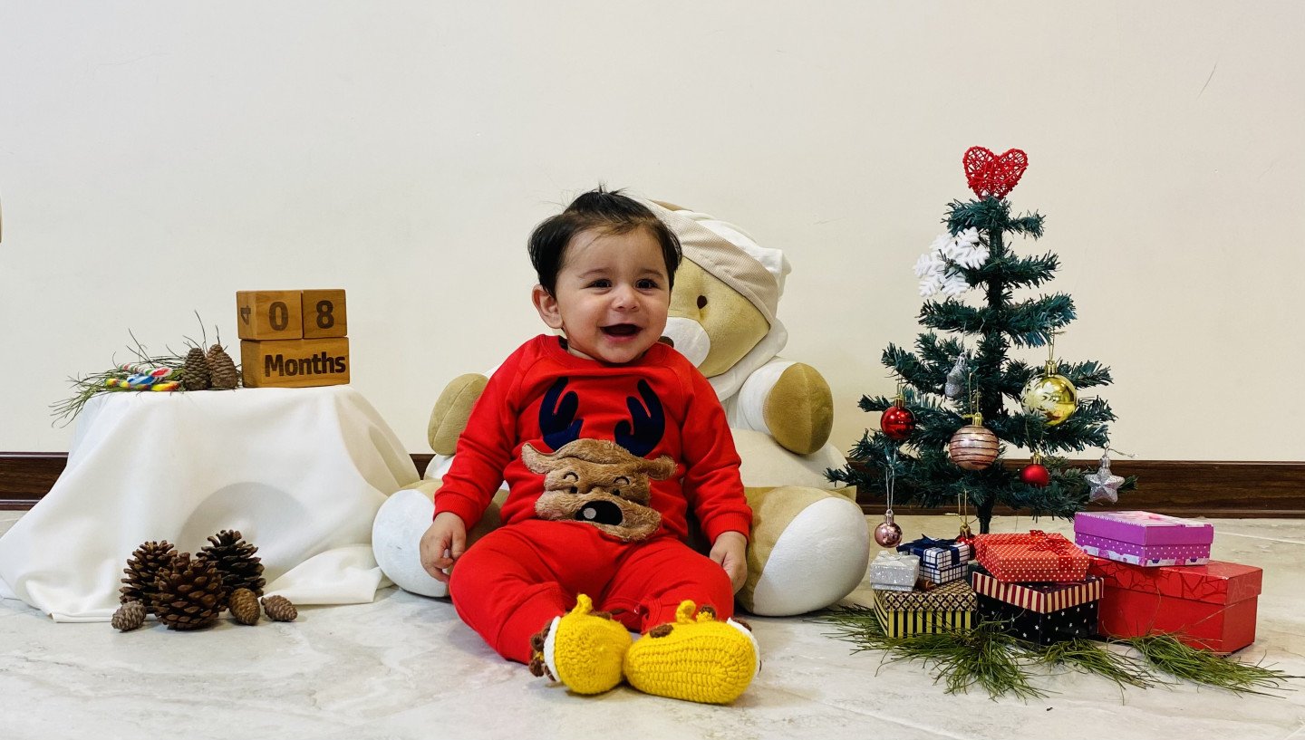 هشت ماهگی نوزاد امیرحسین جعفری نجف آبادی