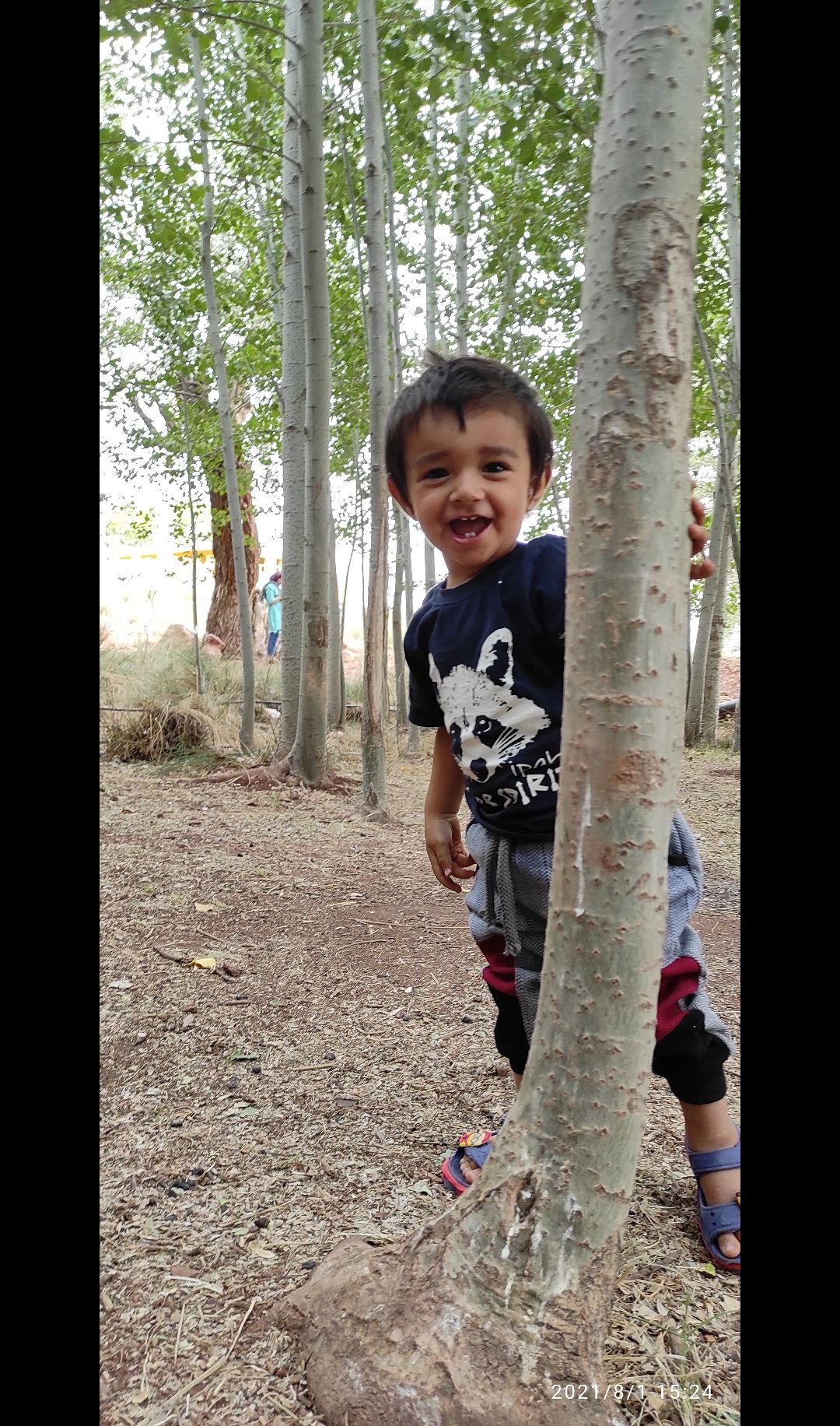 عکس نوزاد در سفر ارشیا اسکندری