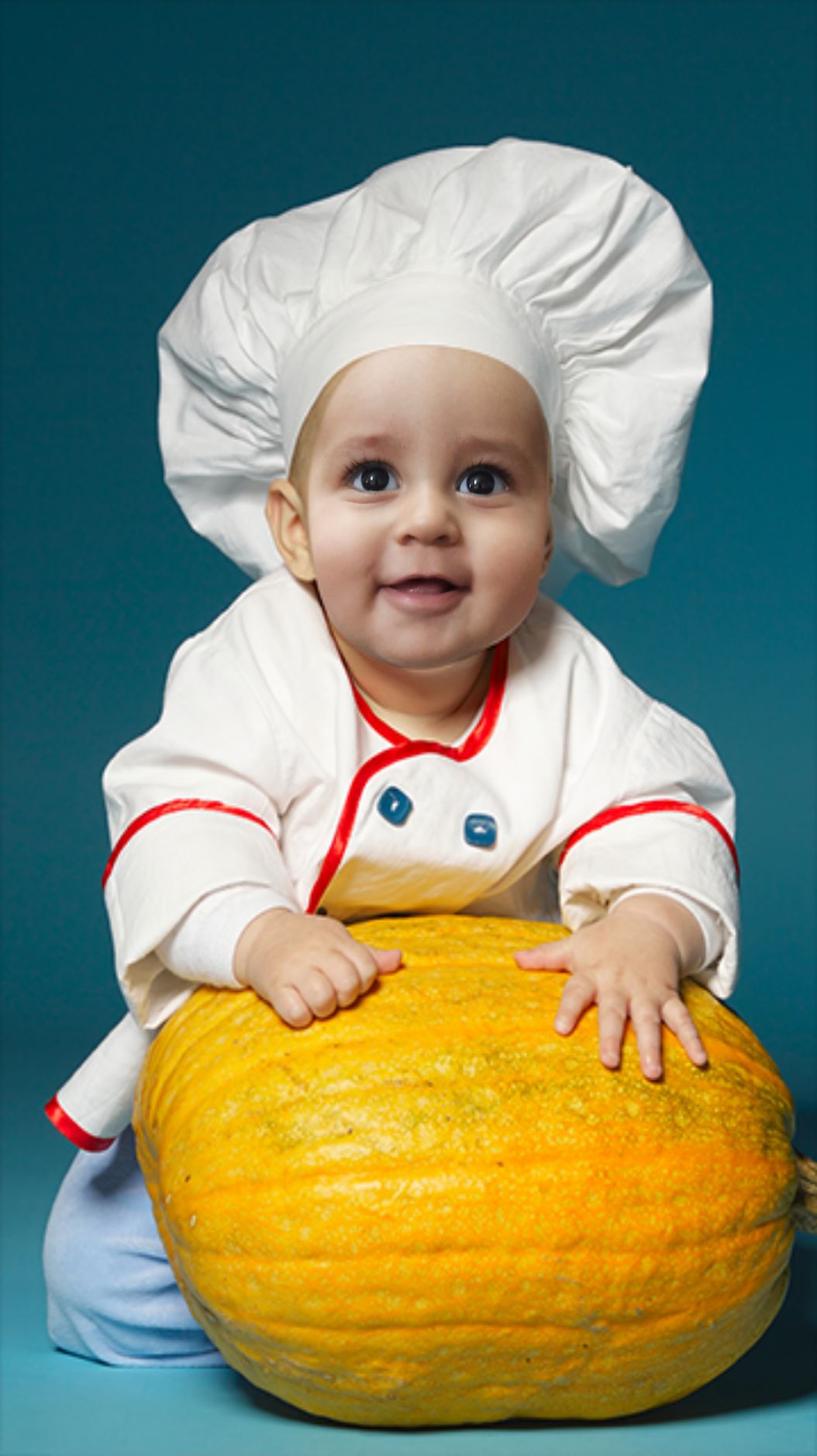 شش ماهگی نوزاد آراد صفری نژاد