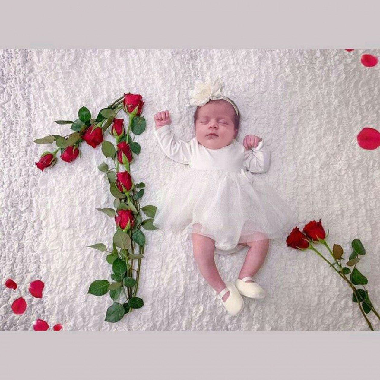 یک ماهگی نوزاد هانا