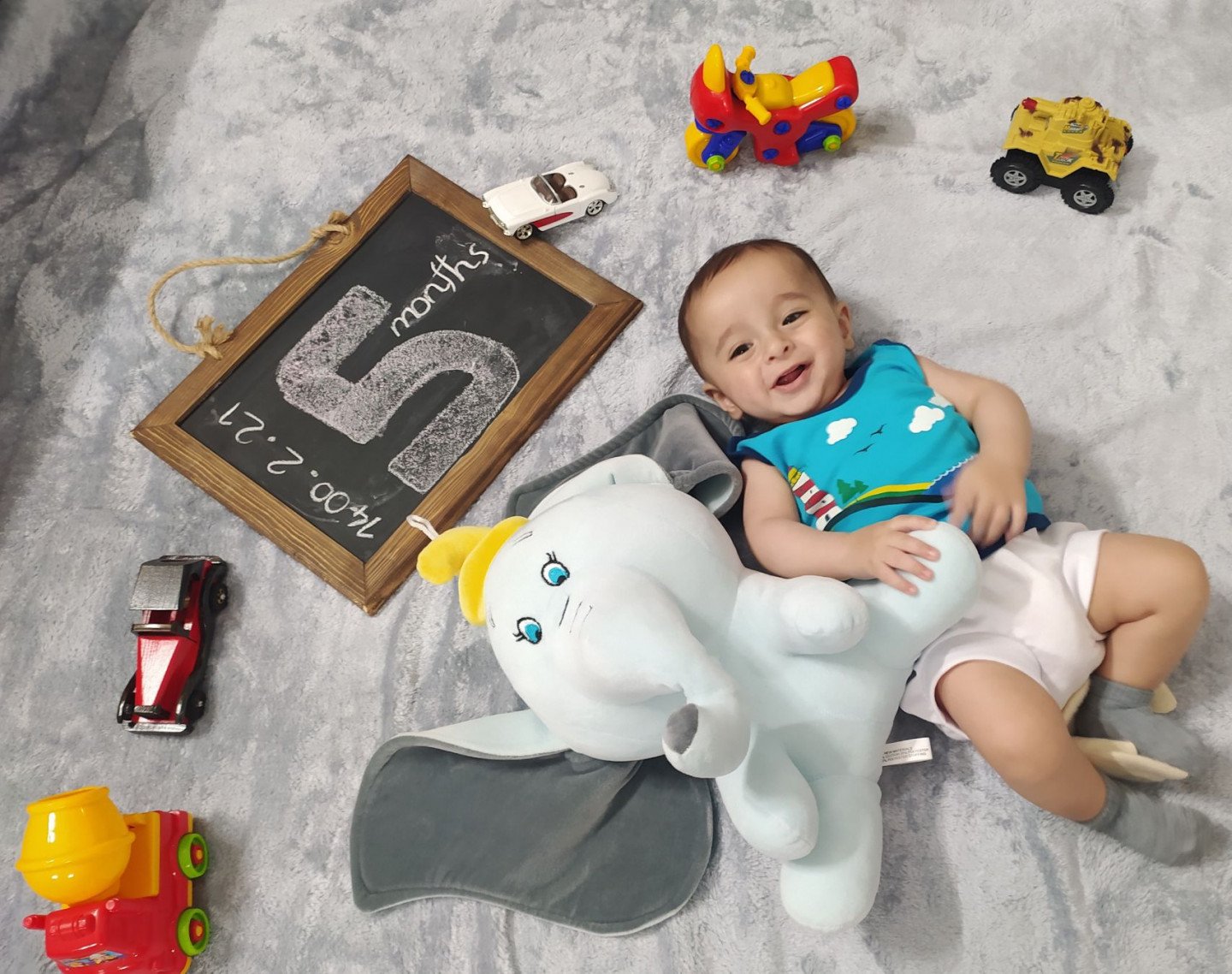 پنج ماهگی نوزاد علیرام ابولقاسمی