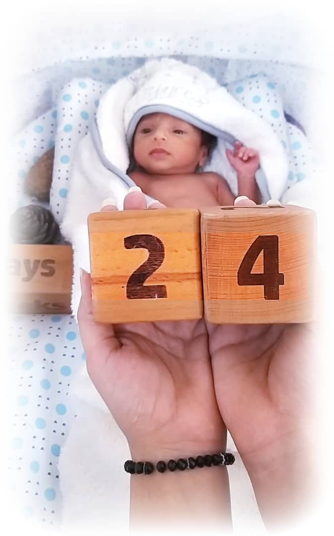 یک ماهگی نوزاد گیسو خرسندی