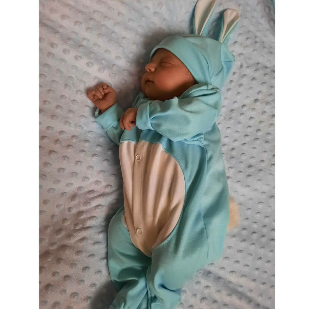 متولد شدن نوزاد طاها ناظمی فر