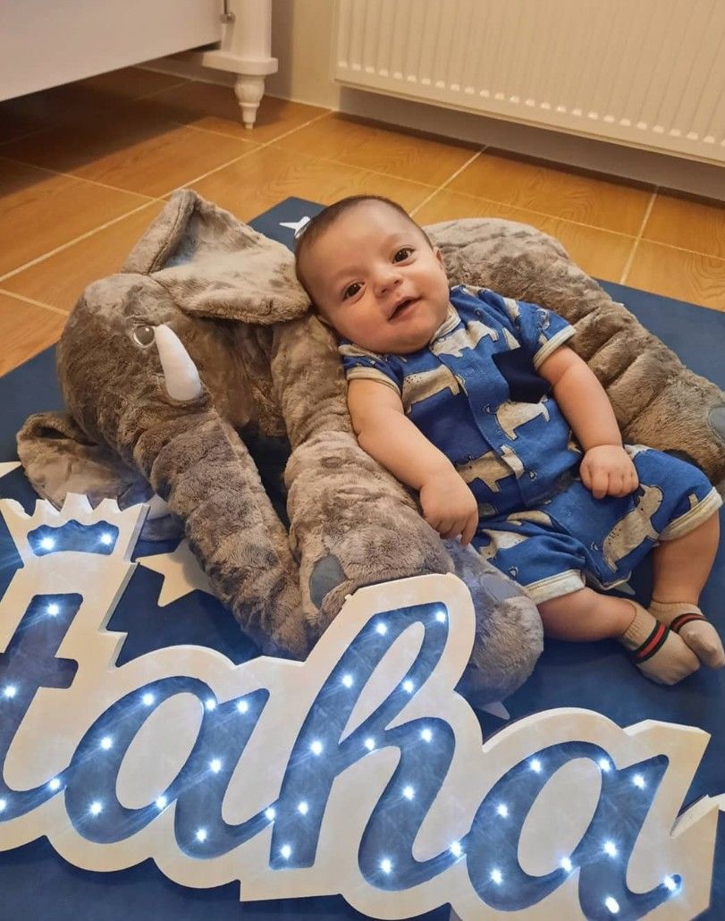 عکس نوزاد پسر طاها ناظمی فر