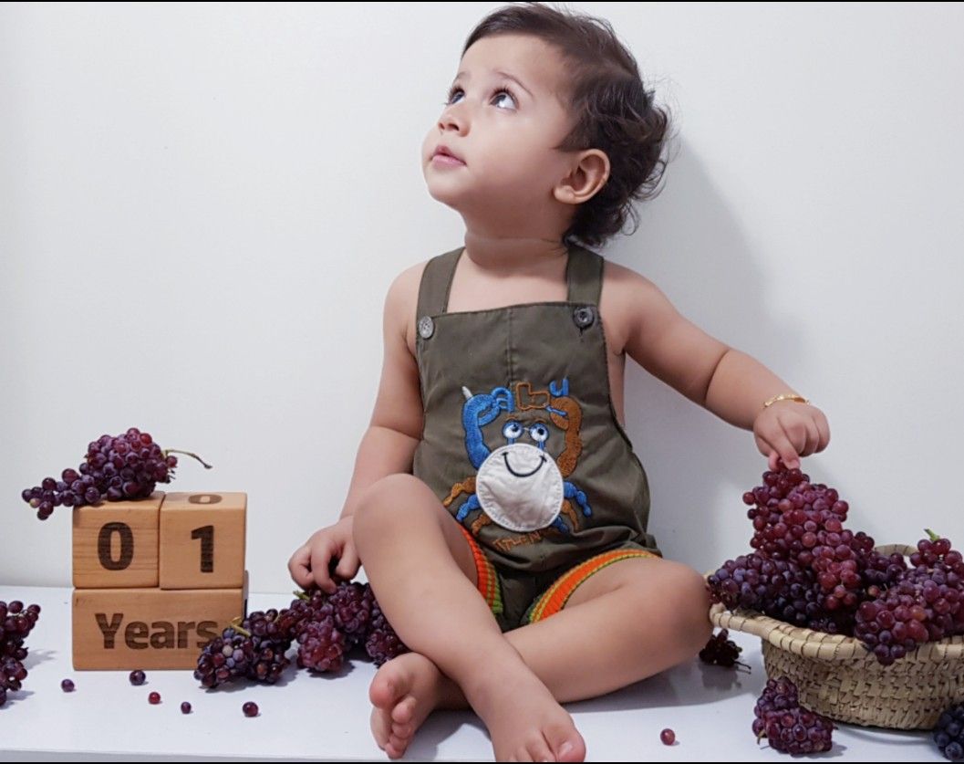 تم عکس تابستانی کودک ماهان