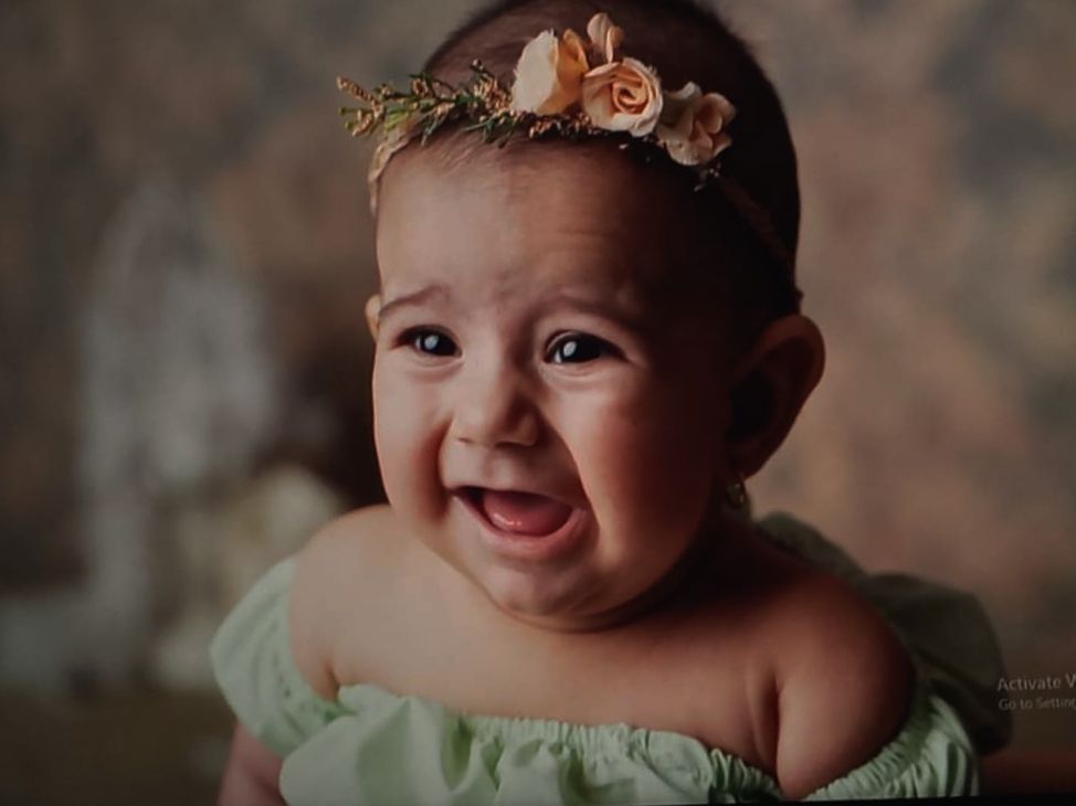 غلتیدن نوزاد بنیتا غفاری