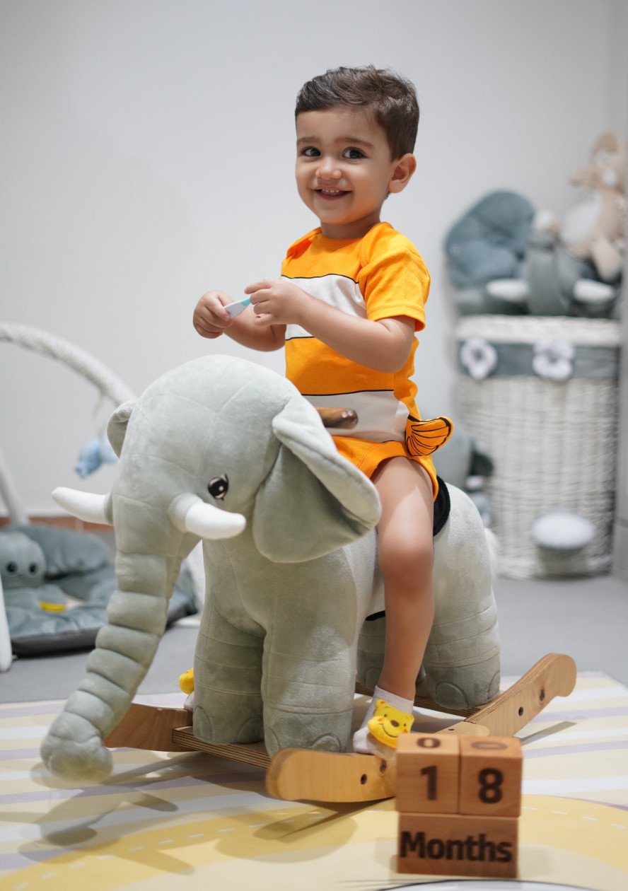 مکعب تاریخ شمار ویژه ساتيار زنجاني