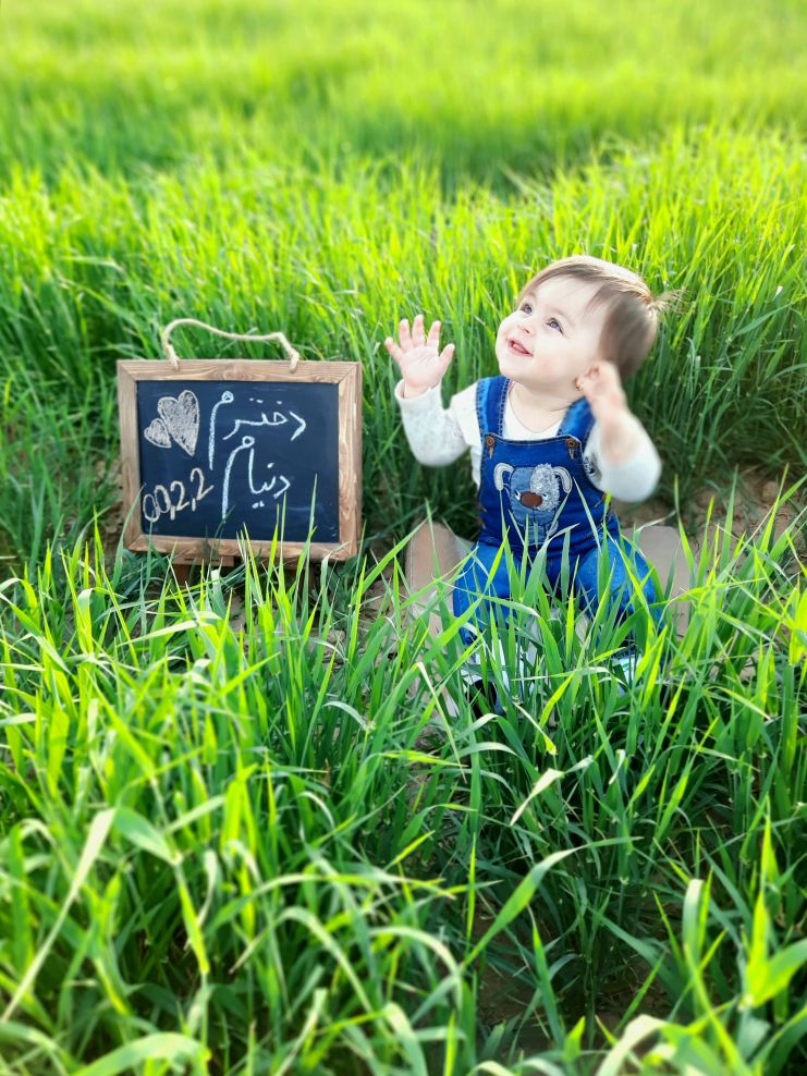 یازده ماهگی نوزاد محنا  زین العابدینی