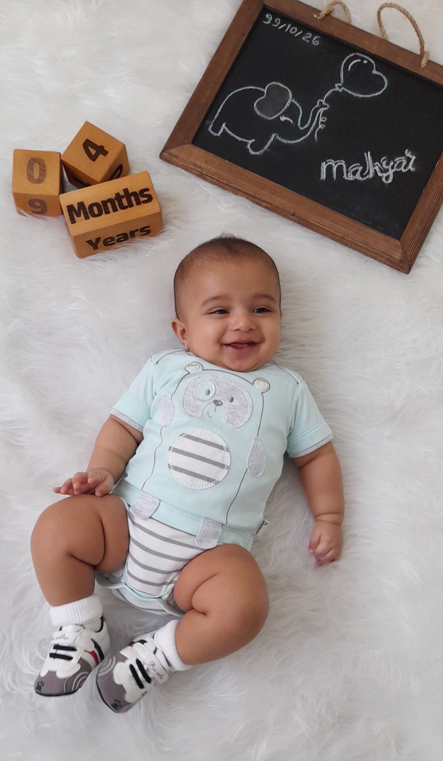 چهار ماهگی نوزاد مهیار