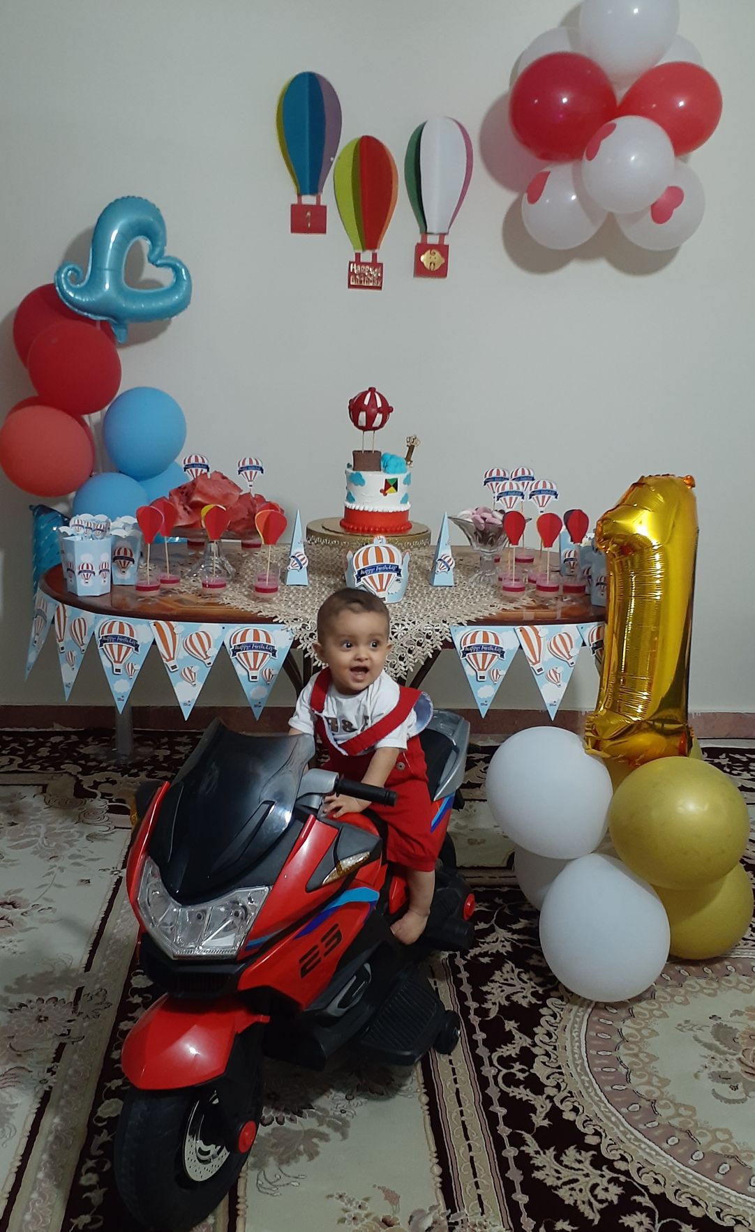 راه رفتن نوزاد محمدرضا