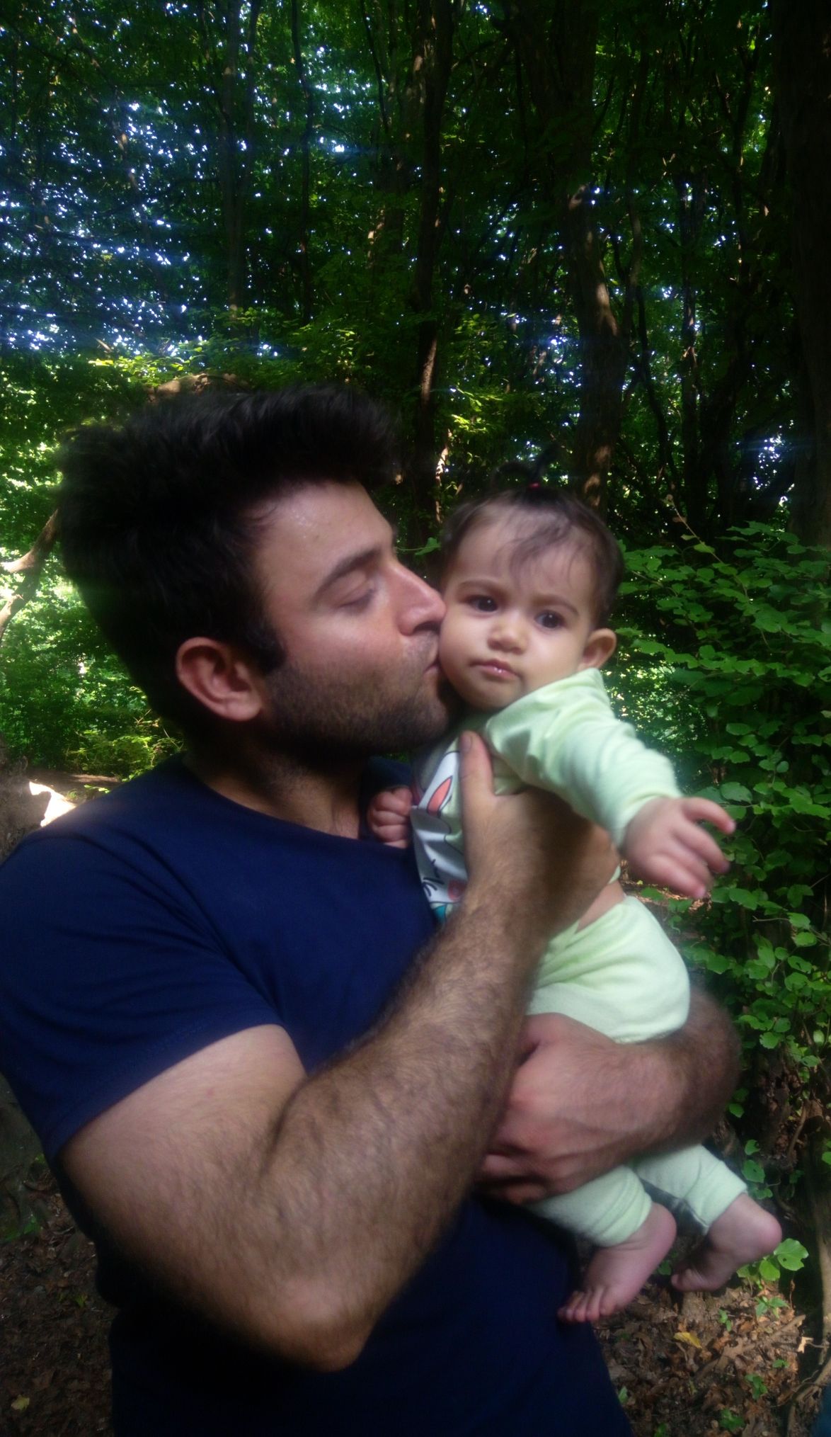 هشت ماهگی نوزاد همتا حقی