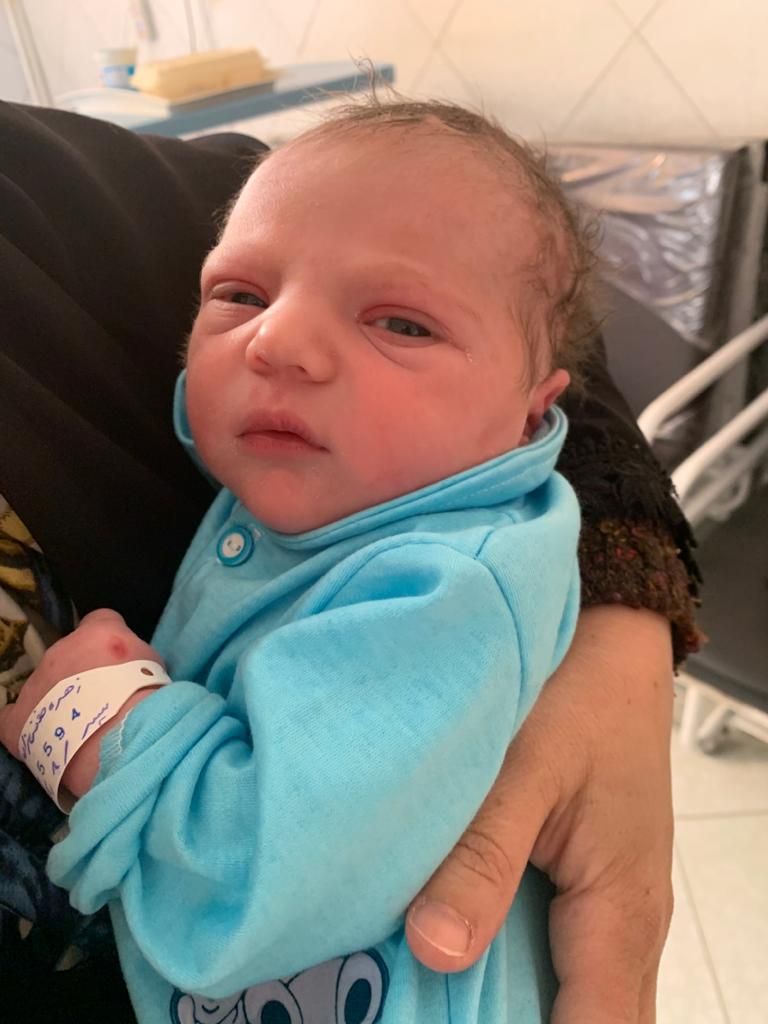 متولد شدن نوزاد رهام نیکونام