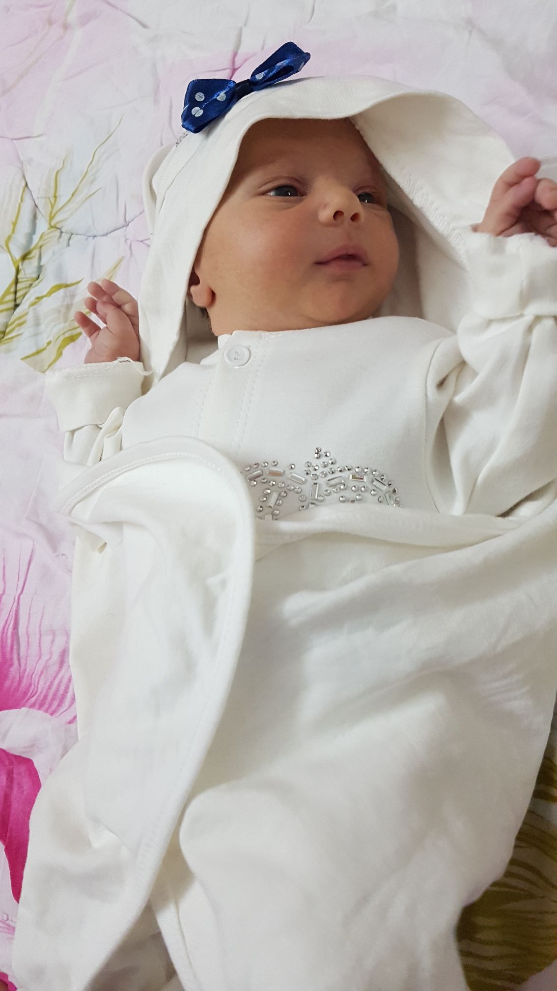 متولد شدن نوزاد رهام نیکونام