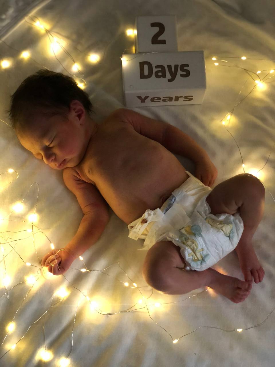 مکعب تاریخ‌شمار رادین رستمی