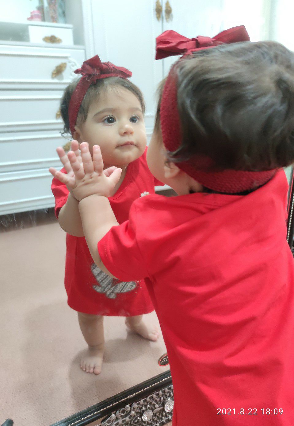 نه ماهگی نوزاد گیلدا رحمانیان