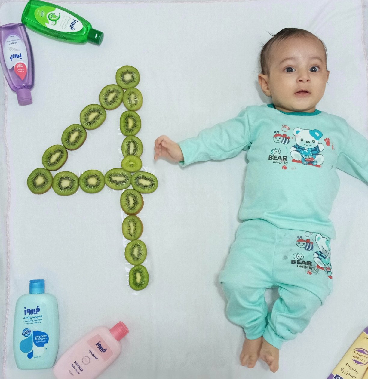 چهار ماهگی نوزاد محمدمعراج
