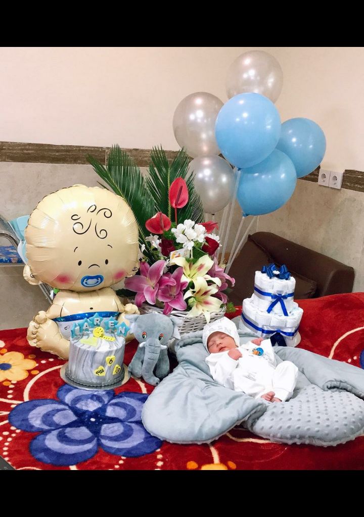 متولد شدن نوزاد كارن احمدي خواه