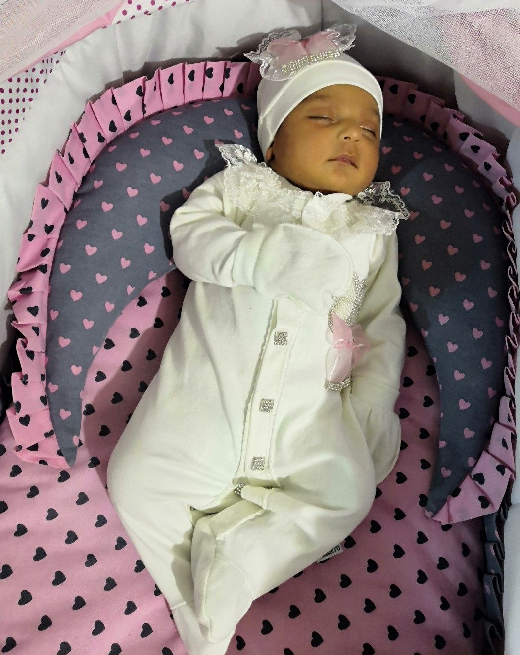 یک ماهگی نوزاد مارال تاجیک