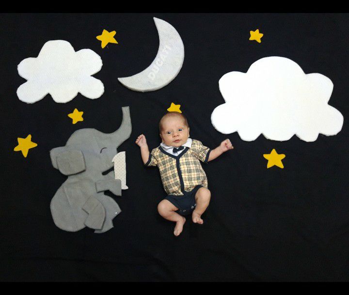 یک ماهگی نوزاد مصطفی نعیمی مقدم