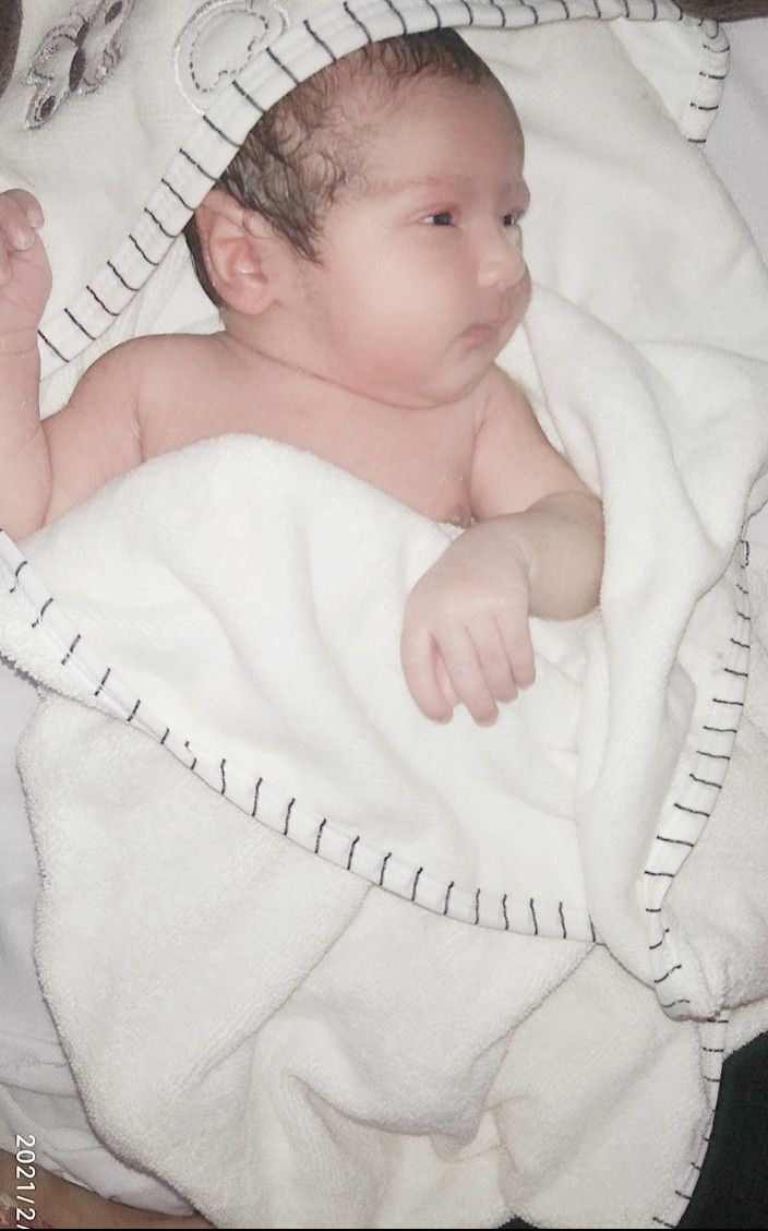 یک ماهگی نوزاد مهنا محمددوست