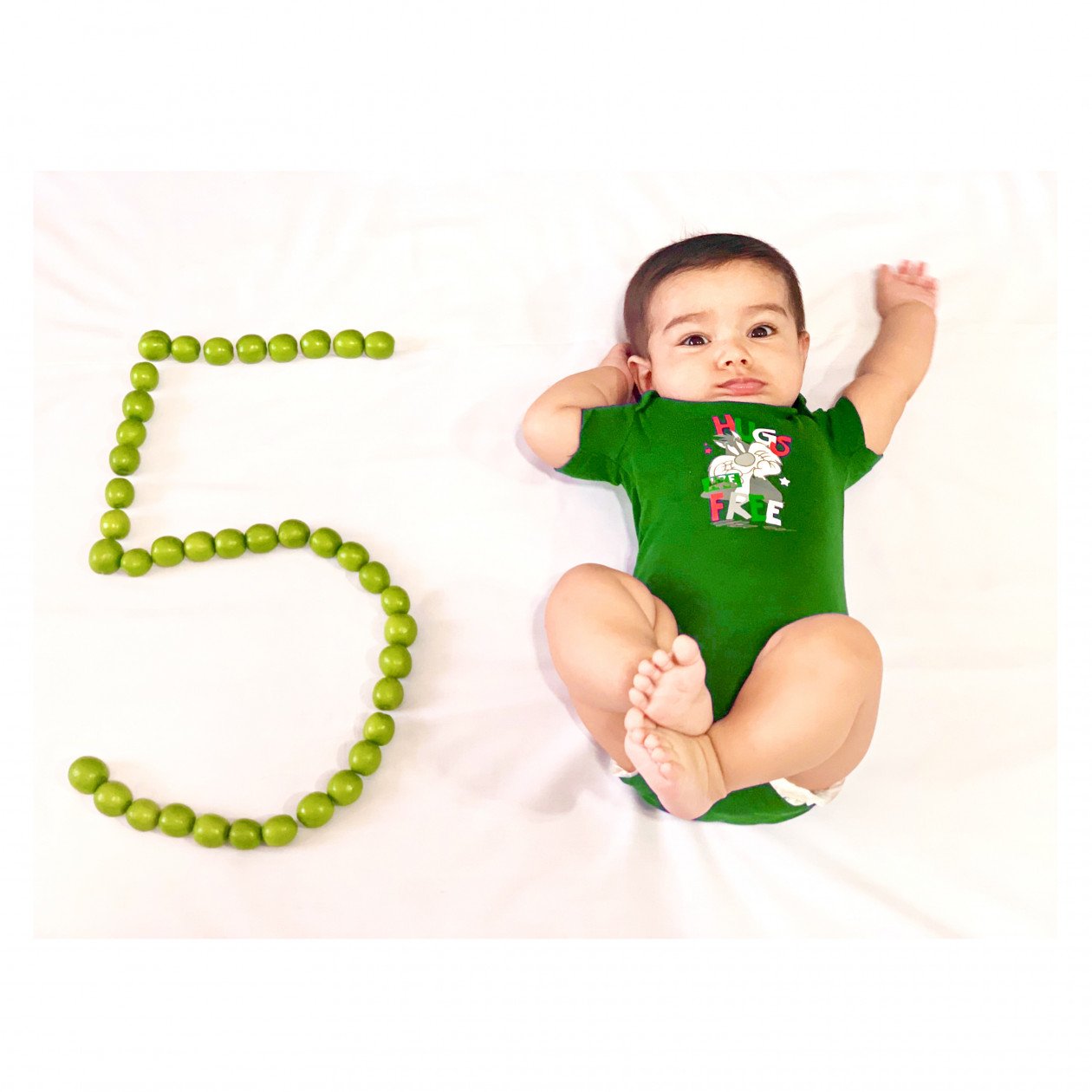 اولین نشستن نوزاد آرشان اله داد