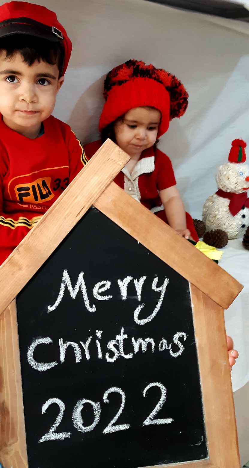 جشن کریسمس کودک آیلین پور چگنی